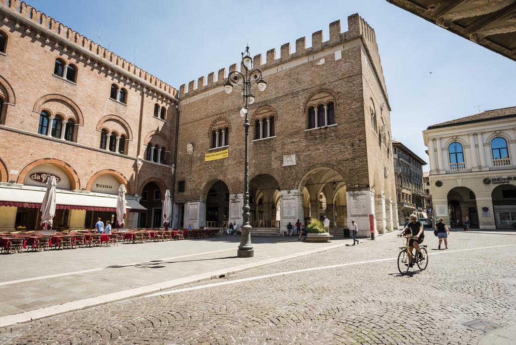 Myplace Piazza Dei Signori Apartments 特雷维索 外观 照片