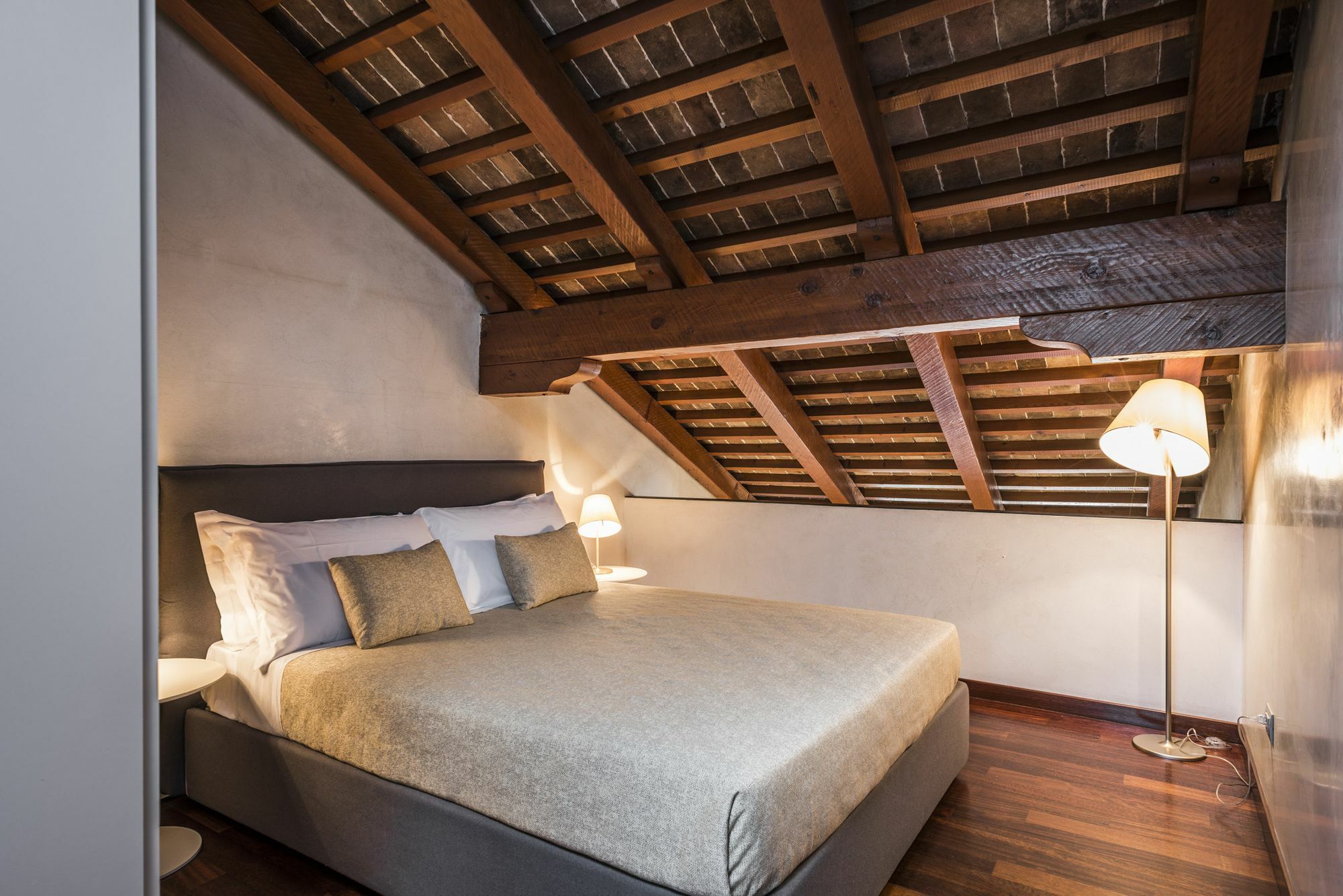 Myplace Piazza Dei Signori Apartments 特雷维索 外观 照片